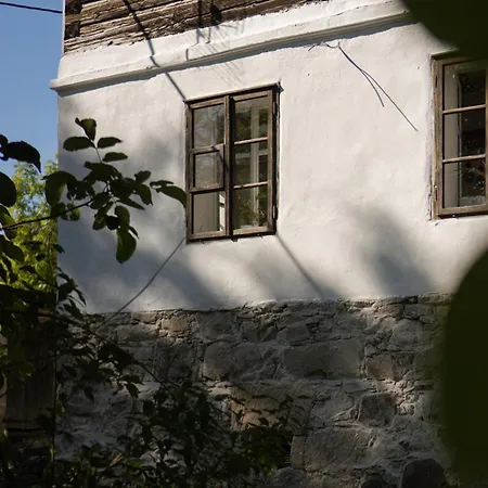 Roubenka Bohema