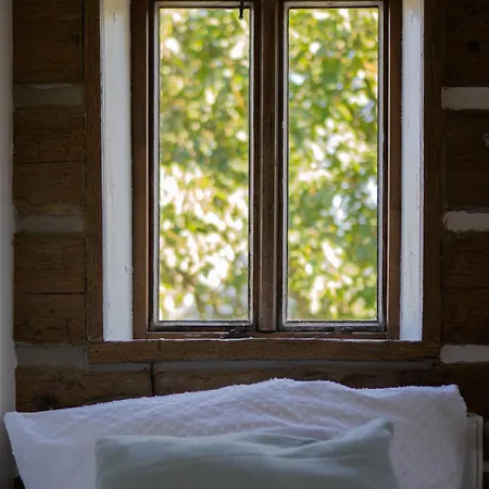 Roubenka Bohema Holiday home Vernerice